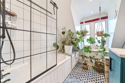 41d Crystal Palace Park Road, London, SE26 6UR
