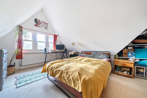 41d Crystal Palace Park Road, London, SE26 6UR
