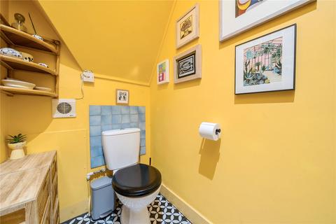 41d Crystal Palace Park Road, London, SE26 6UR