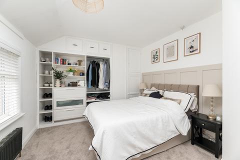2 bedroom semi-detached house for sale, Primrose Lane, Bingley, West Yorkshire, BD16