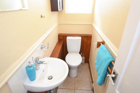 2 bedroom semi-detached house to rent, Arnesby Road, Nottingham NG7