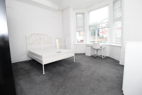 9 bedroom detached house to rent, Arthur Street, Nottingham NG7