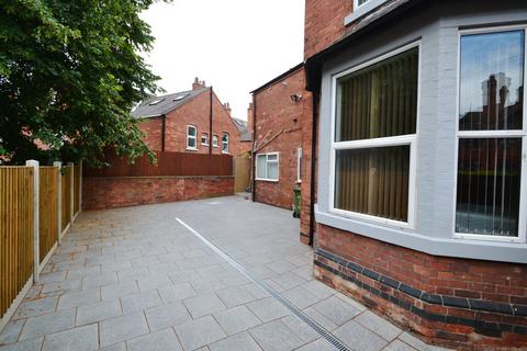 7 bedroom detached house to rent - Berridge Road, Sherwood Rise, Nottingham NG7