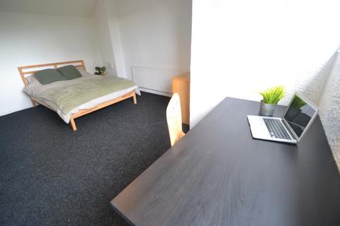 4 bedroom terraced house to rent, Claude Street, Nottingham NG7