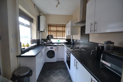 4 bedroom semi-detached house to rent, Claude Street, Nottingham NG7