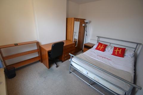 undefined, Highfield Road, Nottingham NG7