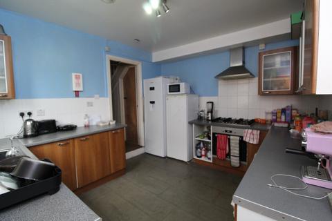 6 bedroom semi-detached house to rent, Lenton Boulevard, Nottingham NG7