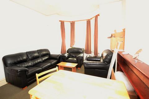 6 bedroom semi-detached house to rent, Lenton Boulevard, Nottingham NG7
