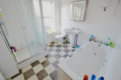 5 bedroom semi-detached house to rent, Lenton Boulevard, Nottingham NG7