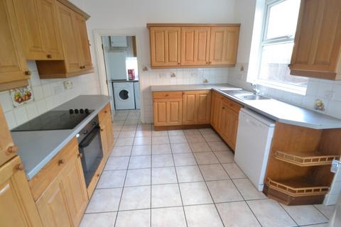 6 bedroom semi-detached house to rent, Loughborough Road, West Bridgford NG2