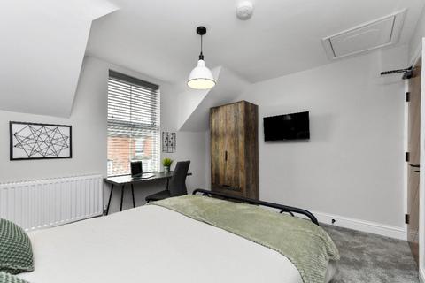 6 bedroom semi-detached house to rent, Marlborough Street, Nottingham NG7