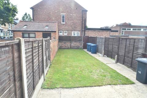 6 bedroom detached house to rent, Melton Road, West Bridgford NG2