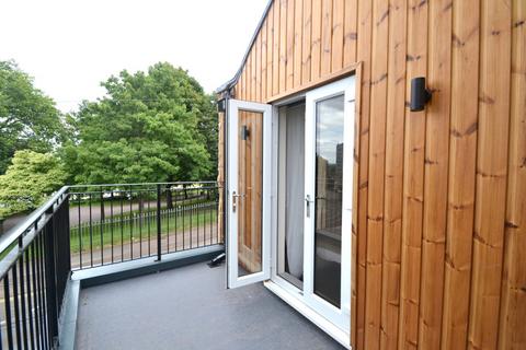 8 bedroom flat to rent, Mount Hooton Road, Nottingham NG7