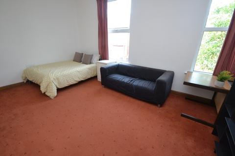 undefined, North Road, West Bridgford NG2