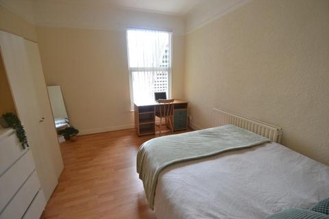 2 bedroom flat to rent, North Road, West Bridgford NG2