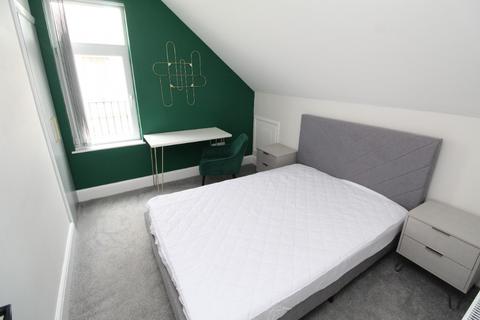 2 bedroom flat to rent, North Road, West Bridgford NG2