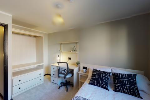 8 bedroom flat to rent, North Sherwood Street, Nottingham NG1