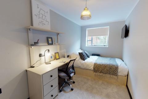 8 bedroom flat to rent, North Sherwood Street, Nottingham NG1