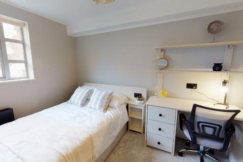 8 bedroom flat to rent, North Sherwood Street, Nottingham NG1