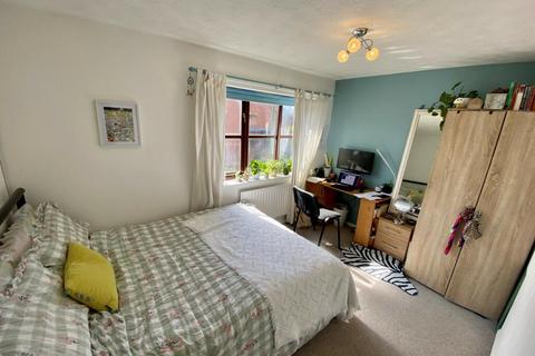 undefined, Shelby Close, Nottingham NG7