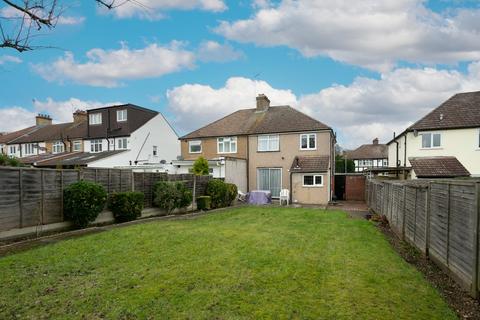 3 bedroom semi-detached house to rent, Purbrock Avenue, Watford, Hertfordshire, WD25