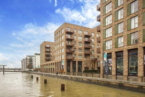 2 bedroom flat for sale, Frobisher Yard, London, E16