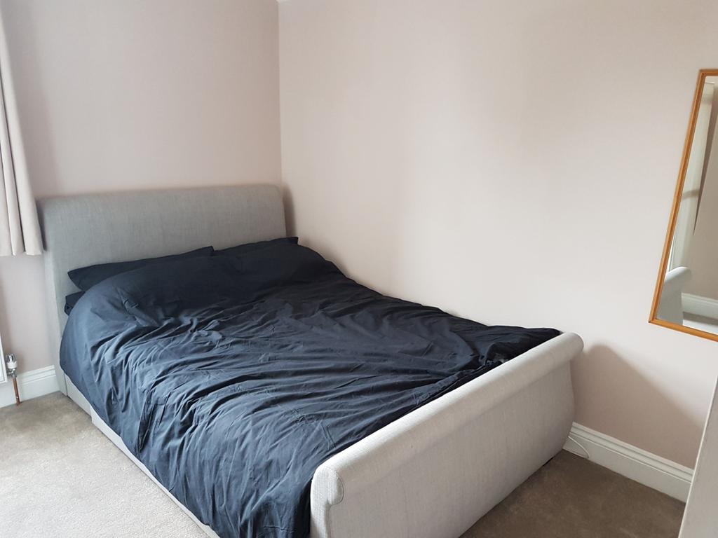 1 Room  For Rent In Shared Accommodation
