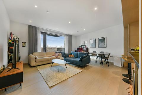 2 bedroom apartment for sale, Legacy Building, Viaduct Gardens, London, SW11