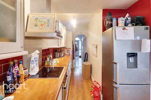 45 Middlesex Road, Leicester, LE2 8HN