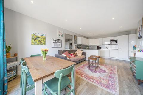 2 bedroom flat for sale, East Acton Lane, Acton