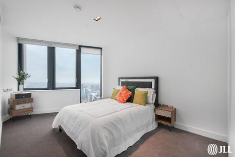 3 bedroom penthouse to rent, Amory Tower, London E14