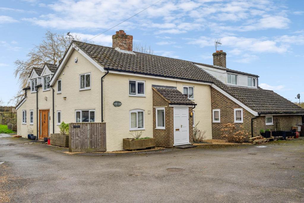 The Green, Little Horwood 5 bed country house for sale £1,500,000