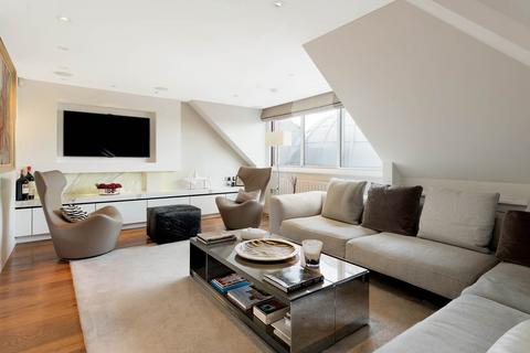 3 bedroom penthouse for sale, Hans Crescent, Knightsbridge, London