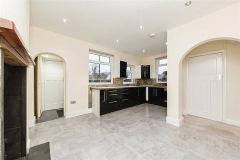 3 bedroom semi-detached house for sale, Middlewich Road, Bradfield Green, Crewe, Cheshire, CW1