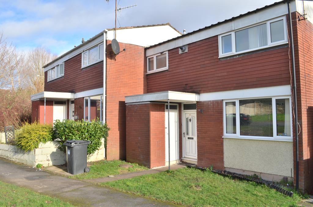 Fulbrook Close, Redditch B98 3 bed terraced house to rent £925 pcm (£
