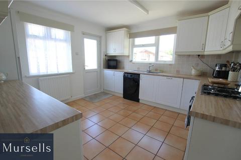 4 bedroom chalet for sale, Almer Road, Poole BH15