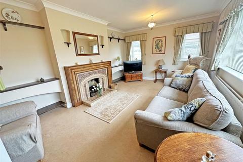 397 Alcester Road, Wythall, Birmingham, B47 6JL