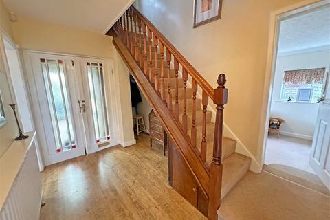 397 Alcester Road, Wythall, Birmingham, B47 6JL