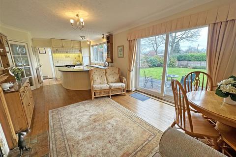397 Alcester Road, Wythall, Birmingham, B47 6JL