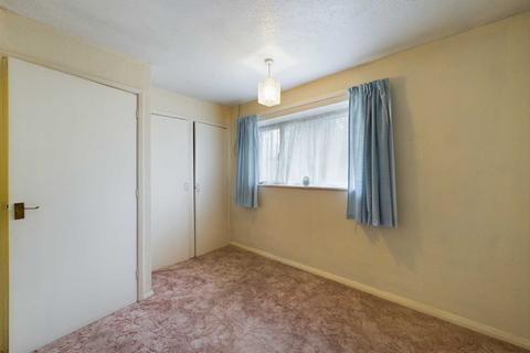 2 Catkin Close, Hemel Hempstead, HP1 3EB