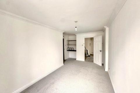 2 bedroom flat for sale, Christchurch Road, Bournemouth BH7