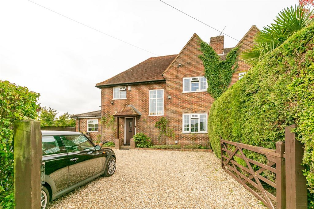 Westwood Lane, Normandy, GU3 4 bed semidetached house for sale £700,000