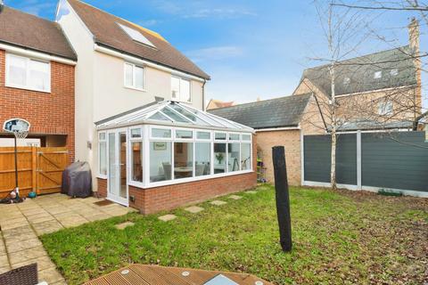 3 bedroom link detached house for sale, Claremont Crescent, Rayleigh, SS6