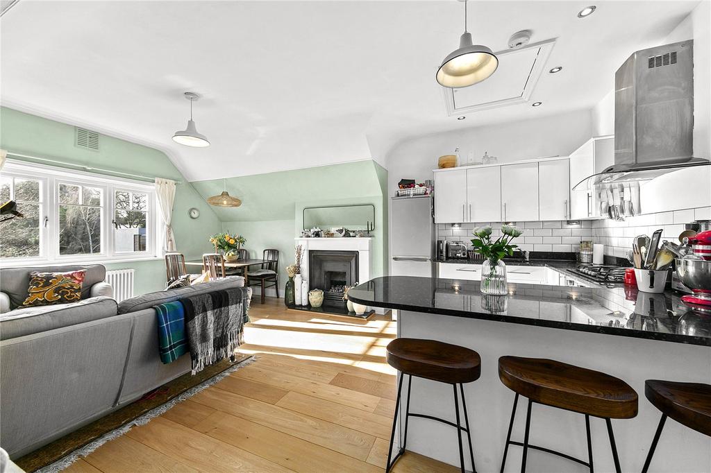 Spring Grove Road, Richmond, TW10 1 bed apartment for sale £625,000