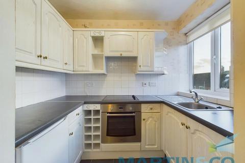 2 bedroom flat for sale - Woodvale Road, Woolton, Liverpool, Merseyside, L25 8RY