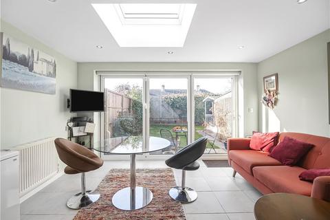 42 Stratton Road, Sunbury-on-thames, TW16 6PQ