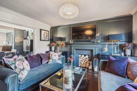 4 Berkley Road, Beaconsfield, HP9 2AY