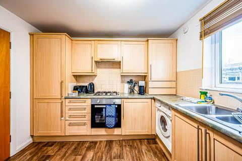 2 bedroom serviced apartment to rent, Kelvinhaugh Street, Glasgow G3