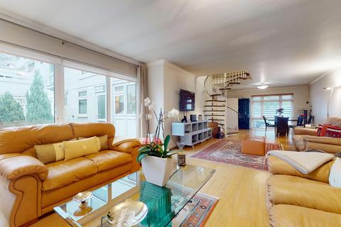 4 bedroom townhouse for sale - Hawtrey Road, Primrose Hill, London NW3