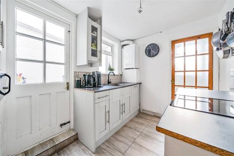 46b Church Road, Swanscombe, DA10 0HF